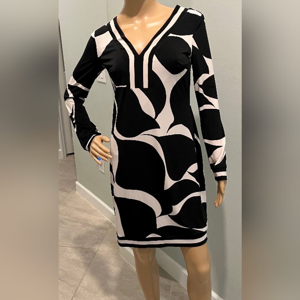 Trina Turk‎ Finn 2 Border Print Dress in Size 0. New With Tags